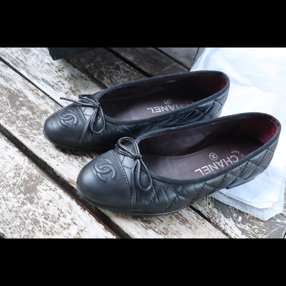 Chanel Flats size 34 (4)